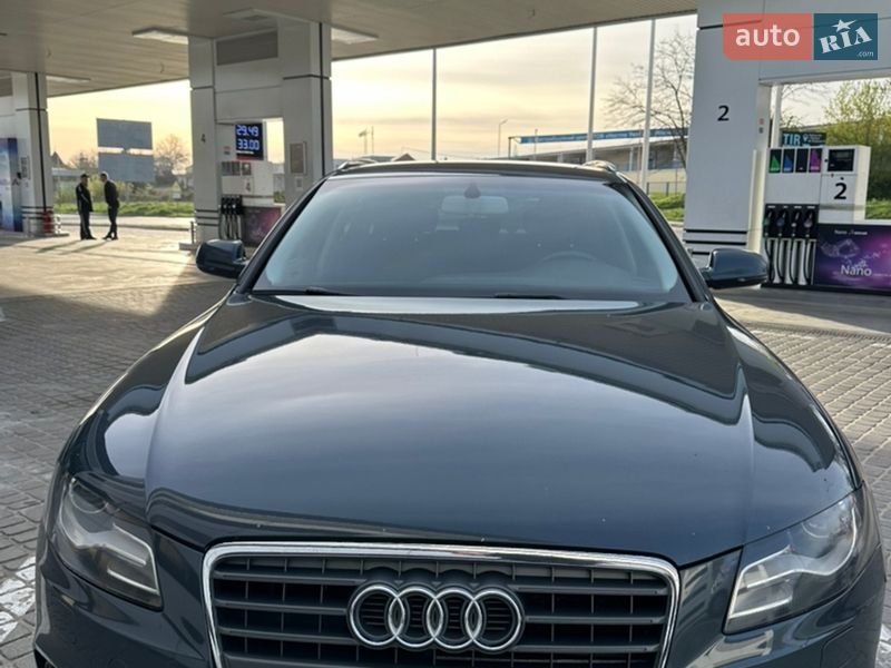 Универсал Audi A4 2010 в Львове