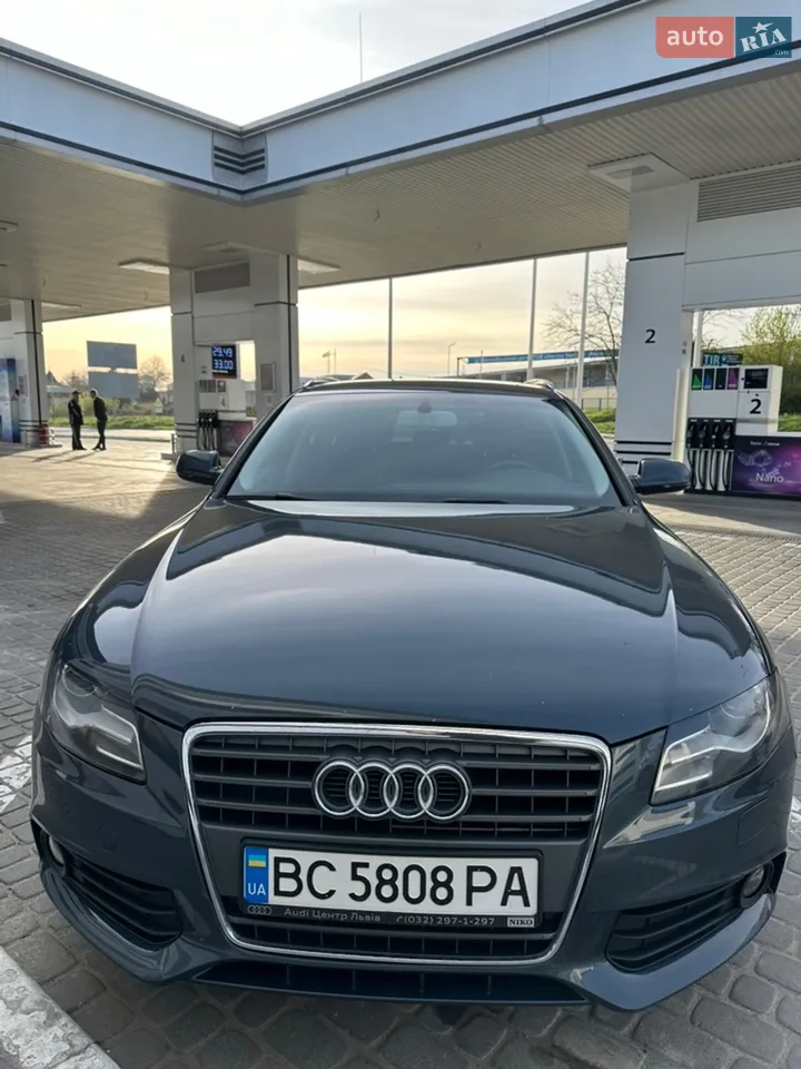 2010 Audi A4 - мініатюра 21