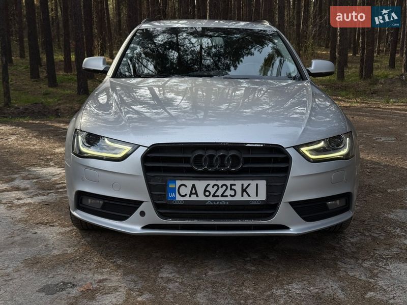 Универсал Audi A4 2012 в Киеве