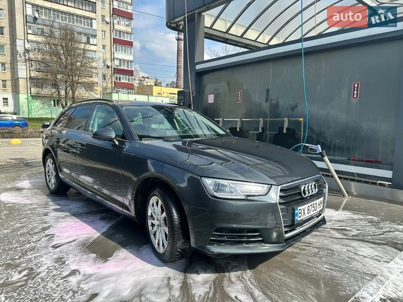 Универсал Audi A4 2016 в Хмельницком