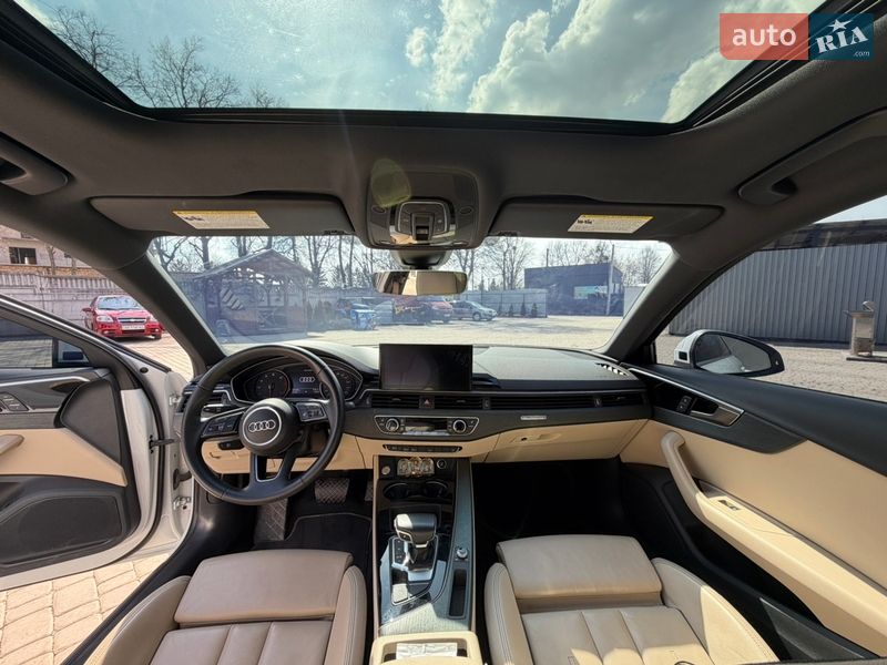 Седан Audi A4 2021 в Виннице