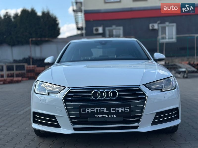 Седан Audi A4 2017 в Луцьку