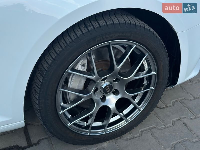 Седан Audi A4 2017 в Луцьку