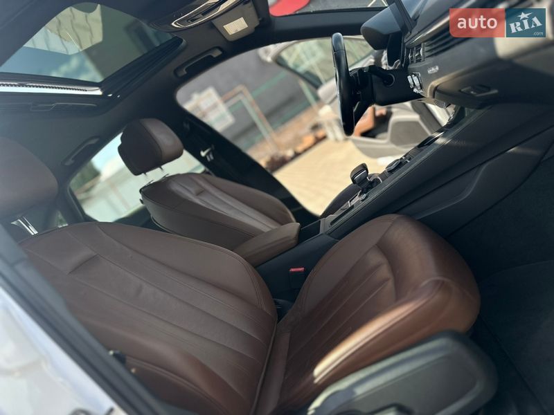 Седан Audi A4 2017 в Луцьку