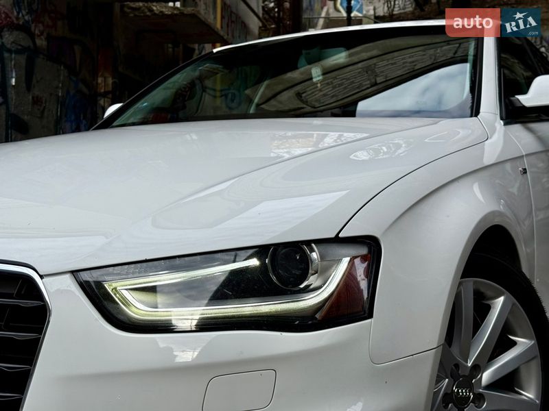 Седан Audi A4 2014 в Одессе
