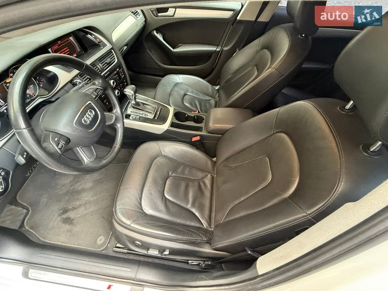 Седан Audi A4 2014 в Одессе