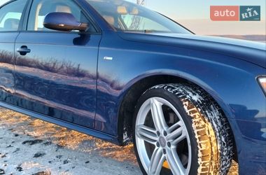 Седан Audi A4 2015 в Рівному