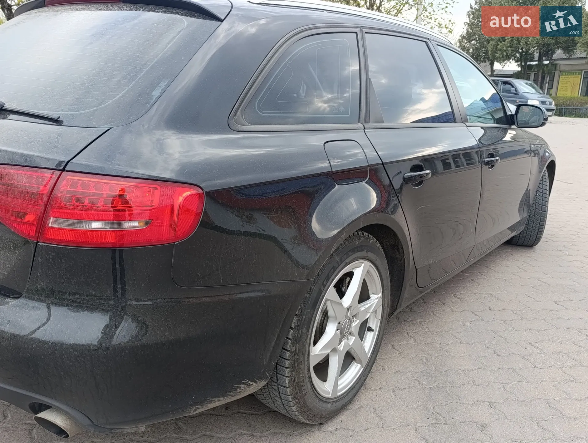 2010 Audi A4 - мініатюра 10