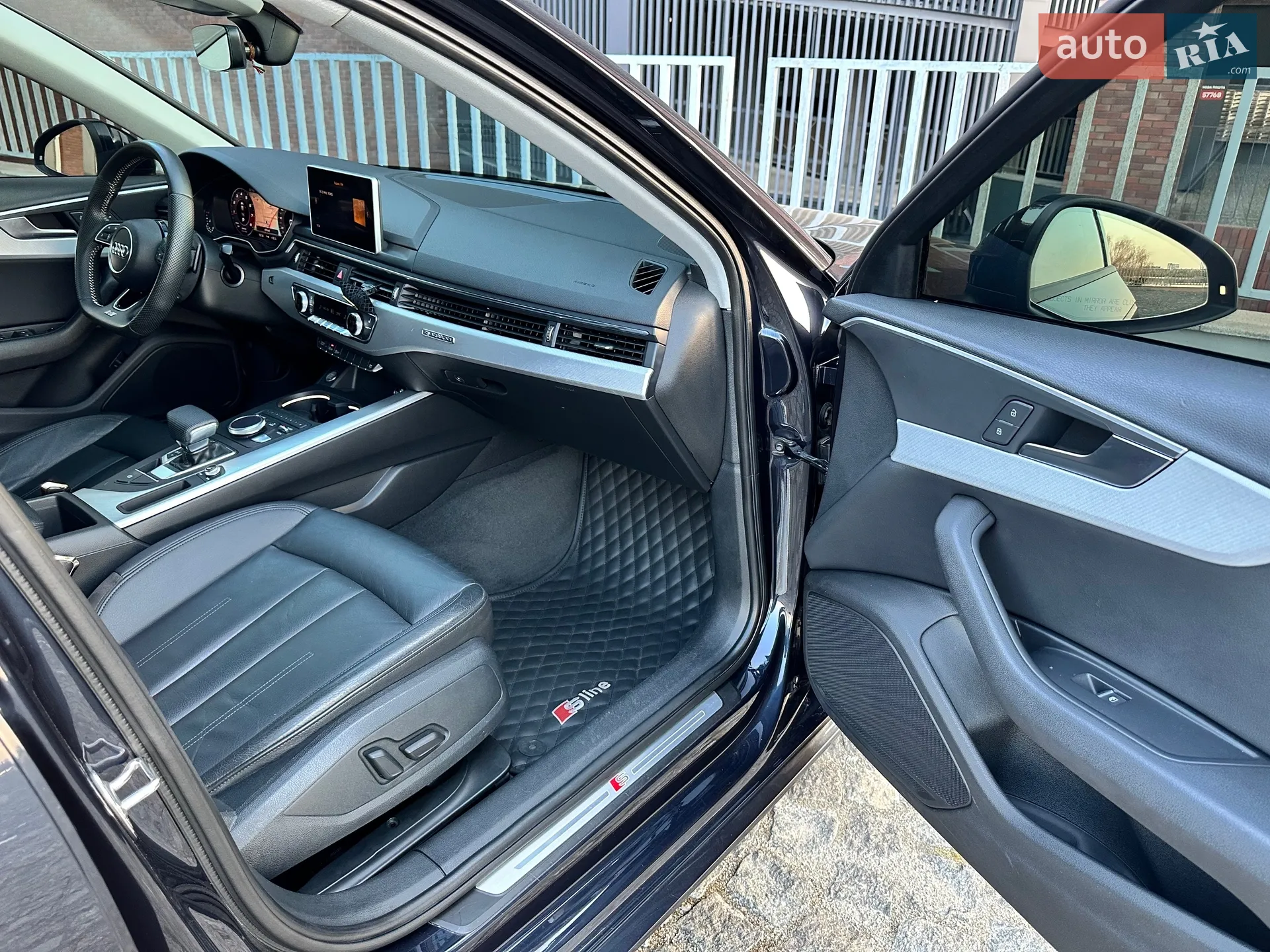 2016 Audi A4 - мініатюра 32