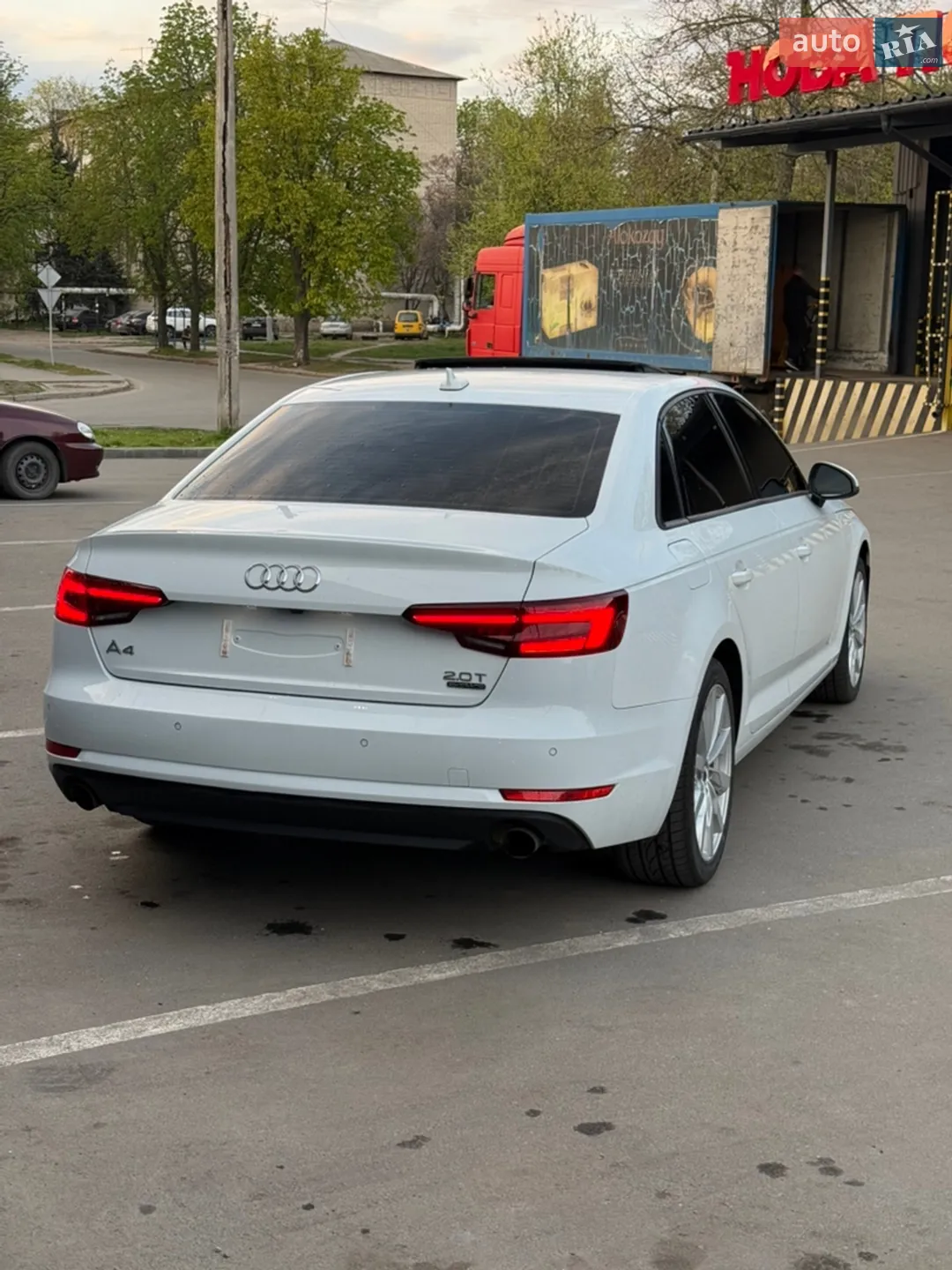 2016 Audi A4 - мініатюра 4