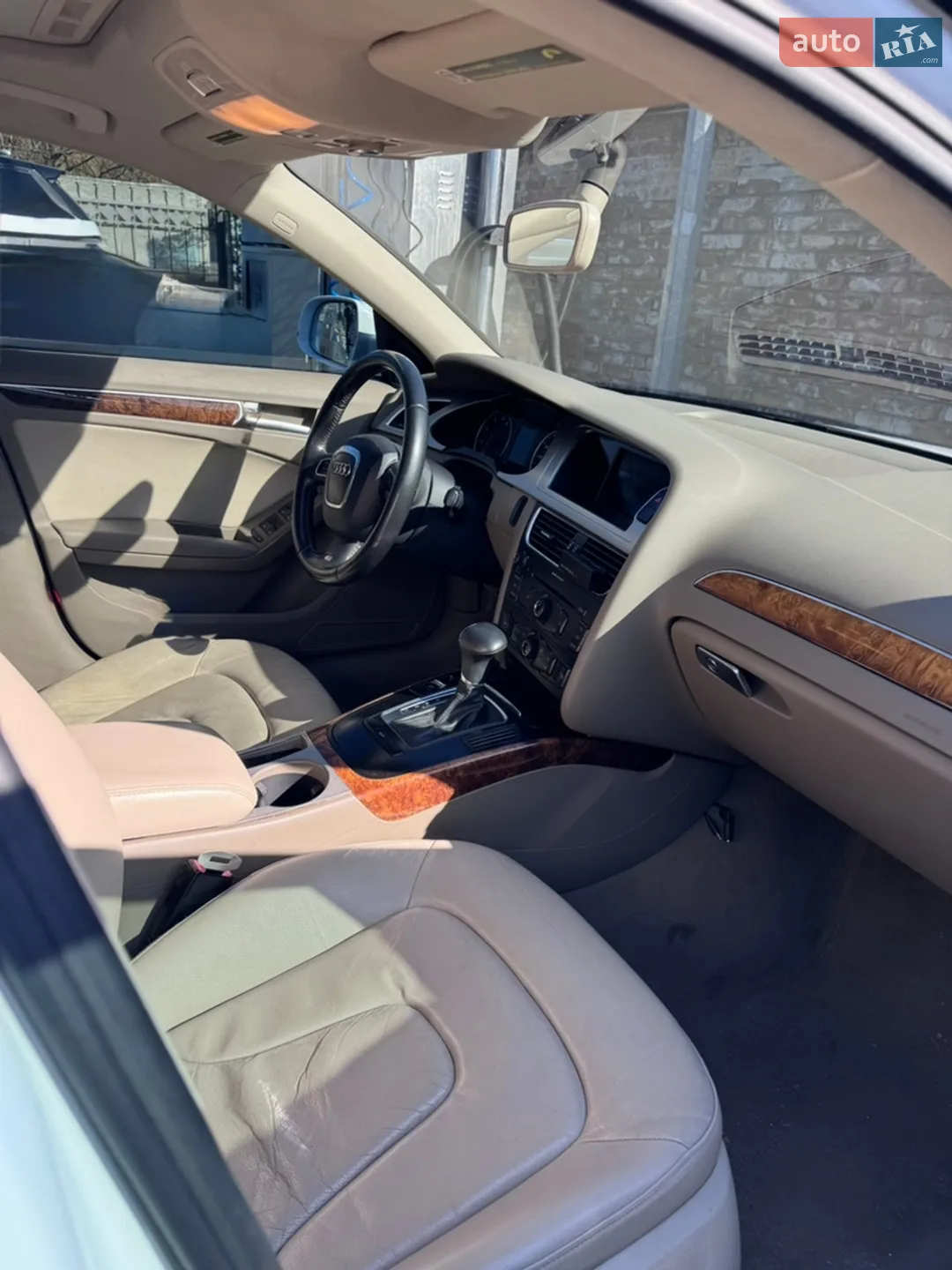 2011 Audi A4 - мініатюра 6