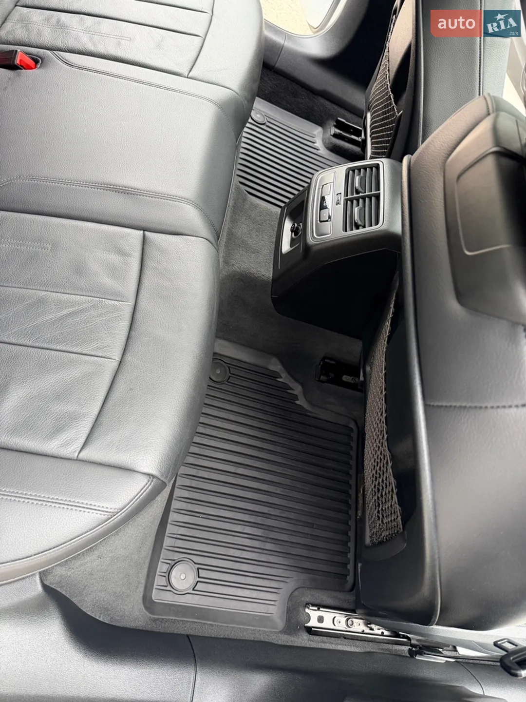 2016 Audi A4 - мініатюра 35