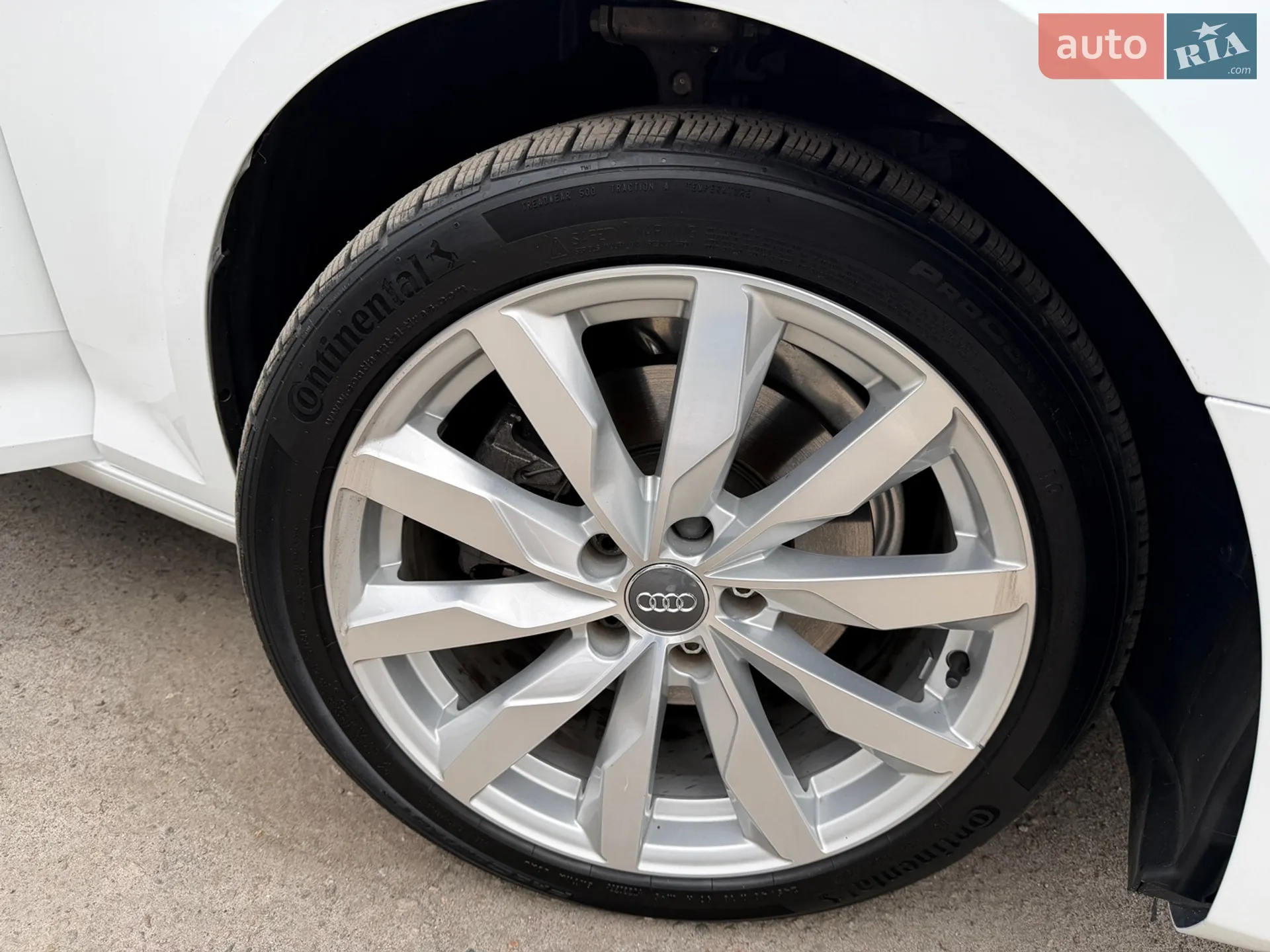 2016 Audi A4 - мініатюра 38