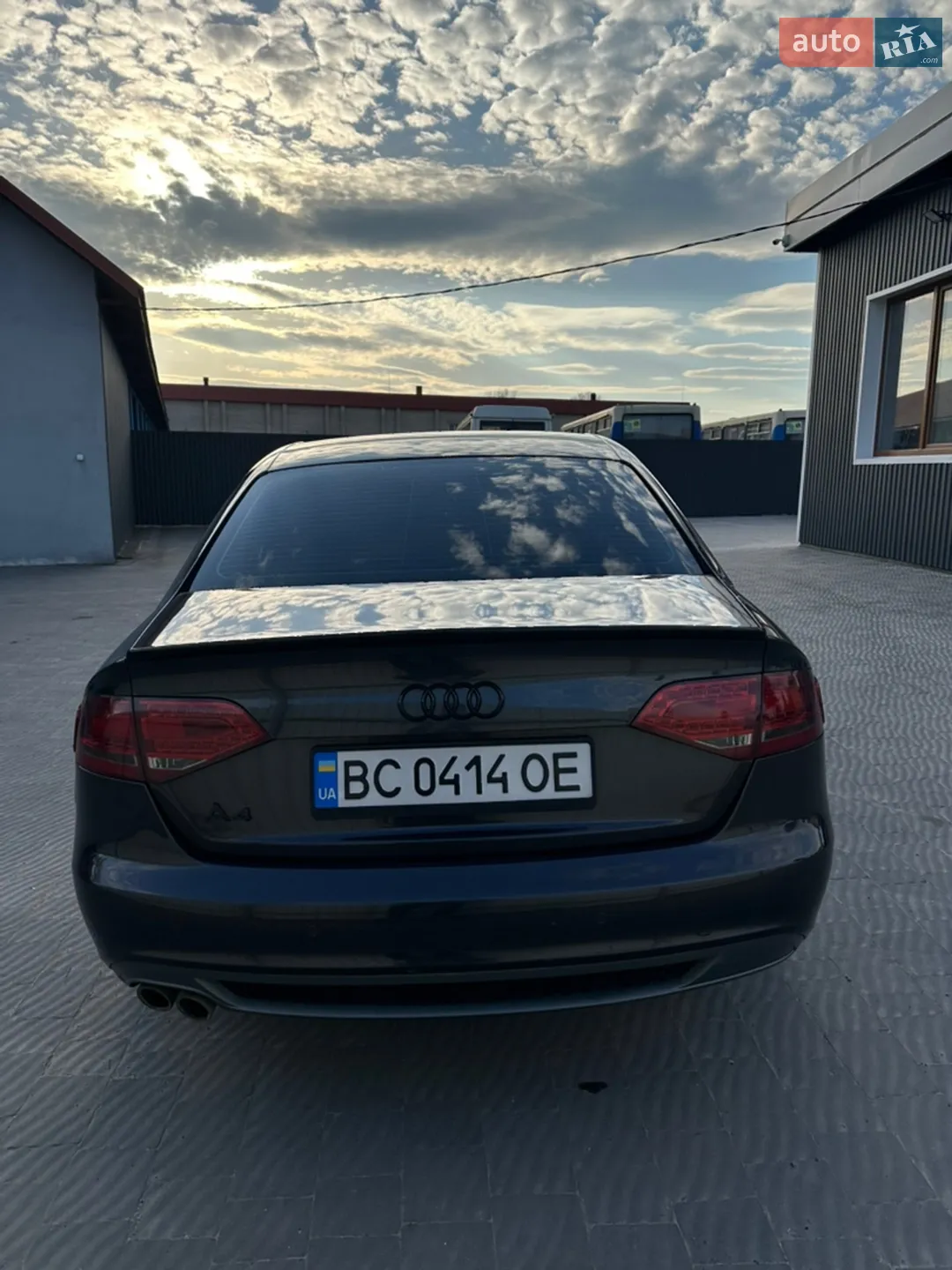2010 Audi A4 - мініатюра 10