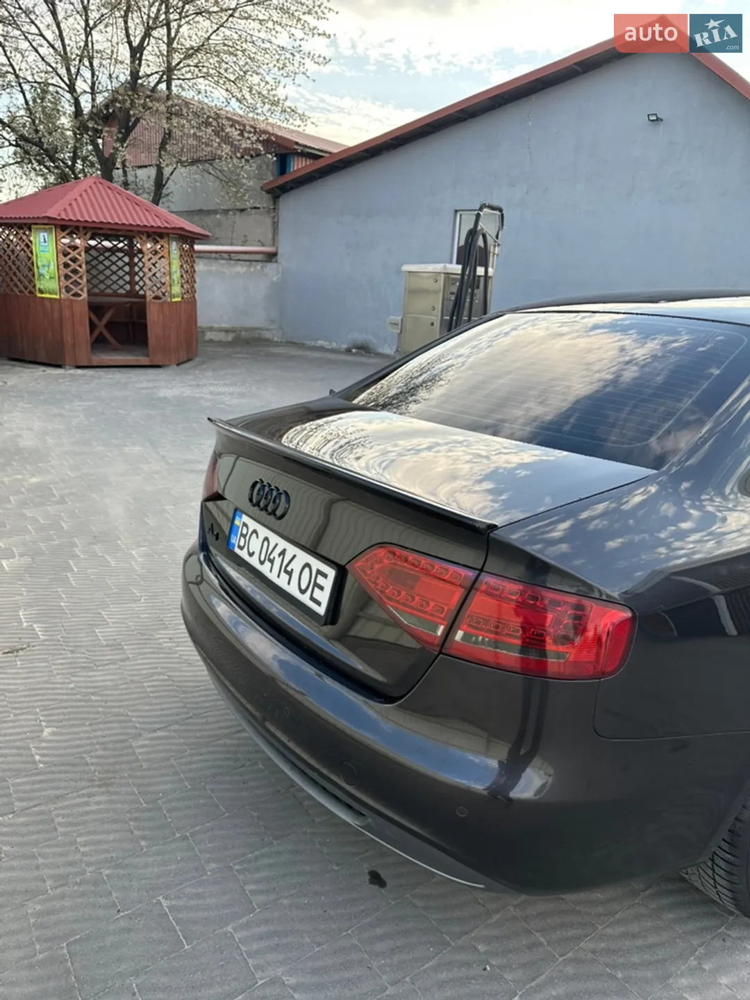 2010 Audi A4 - мініатюра 14