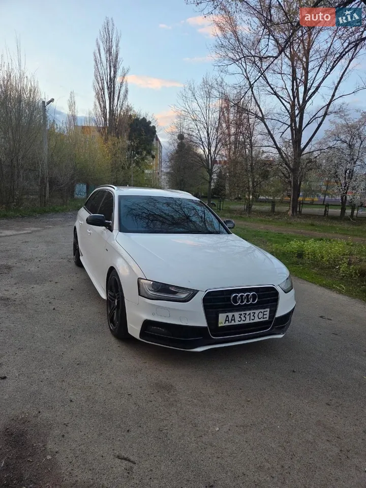 2012 Audi A4 - мініатюра 12