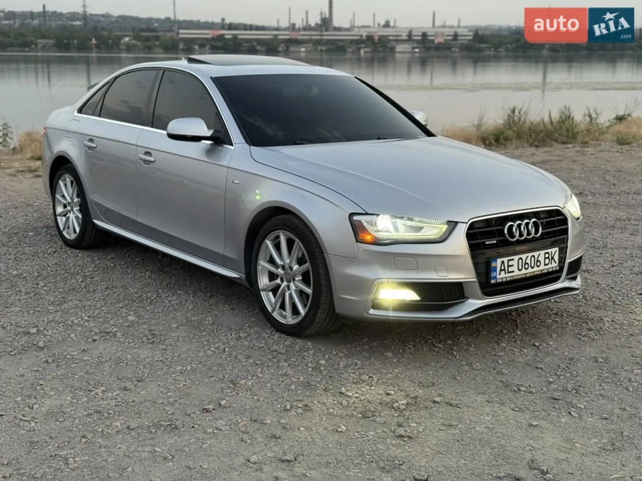 2015 Audi A4 - мініатюра 31