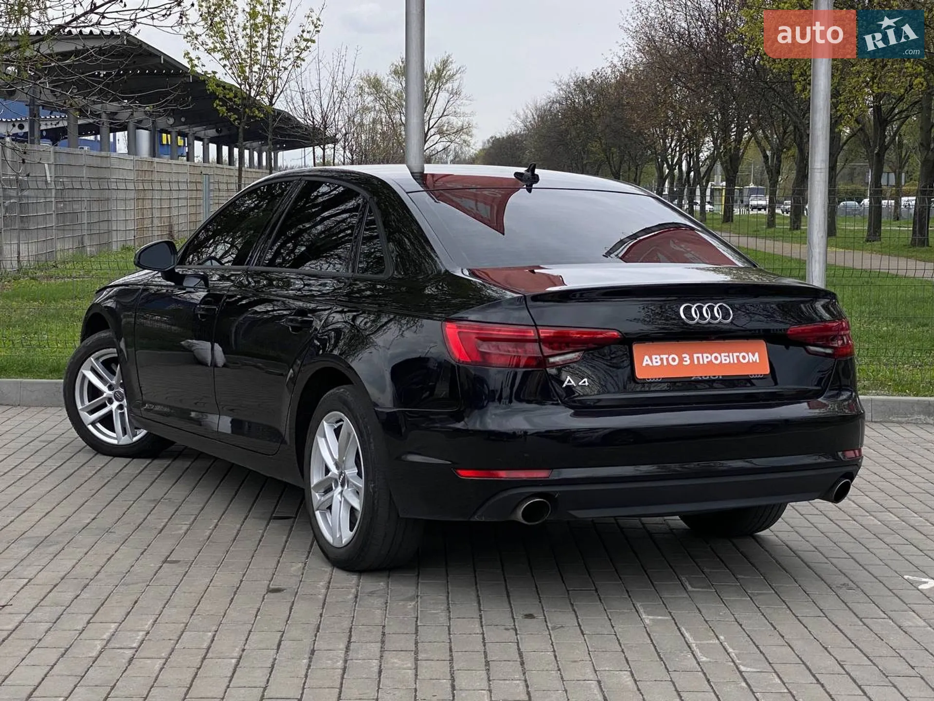 2017 Audi A4 - мініатюра 8