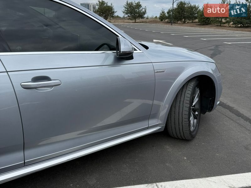 Универсал Audi A4 2019 в Ровно