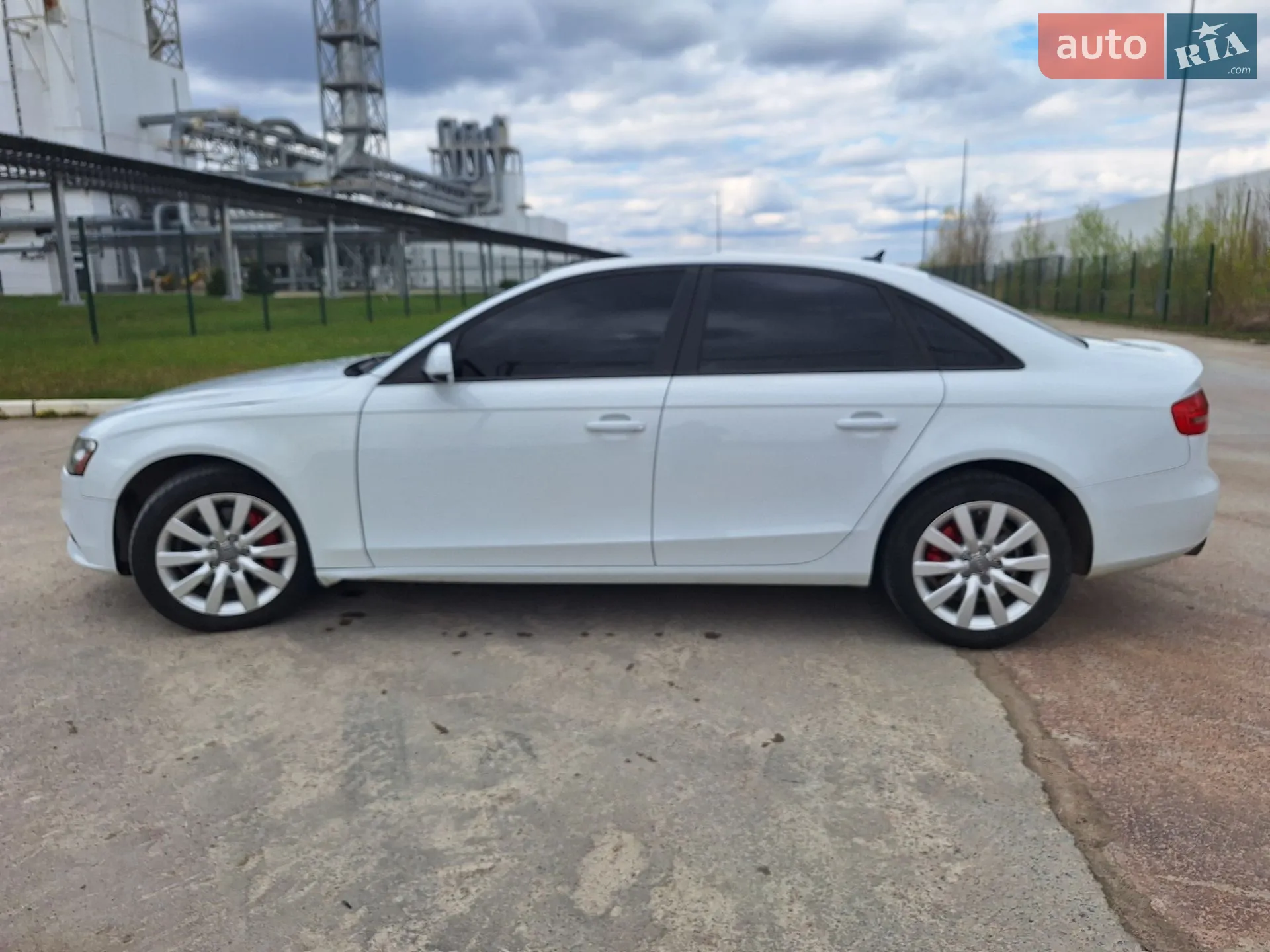 2013 Audi A4 - мініатюра 8