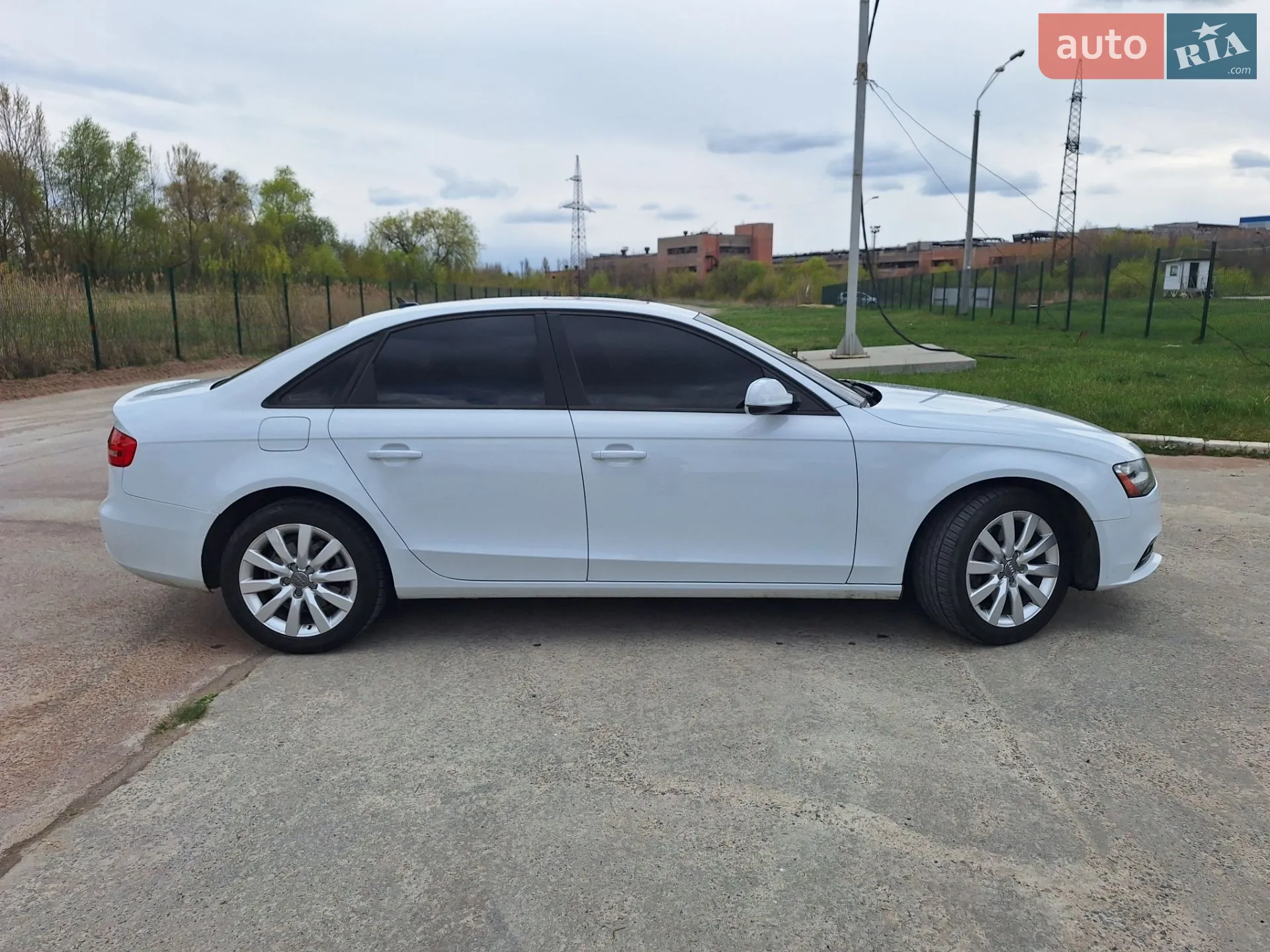 2013 Audi A4 - мініатюра 5