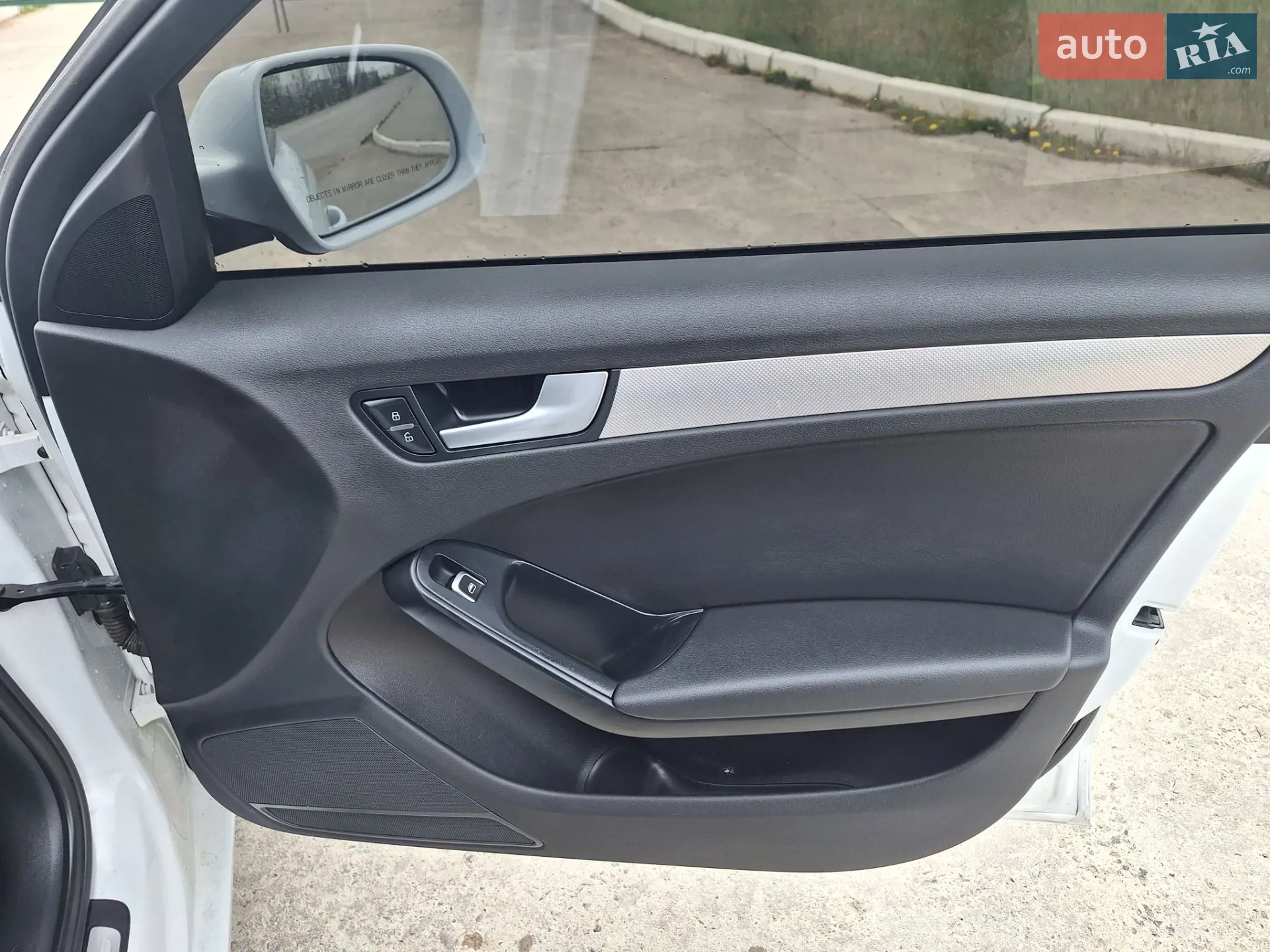 2013 Audi A4 - мініатюра 15