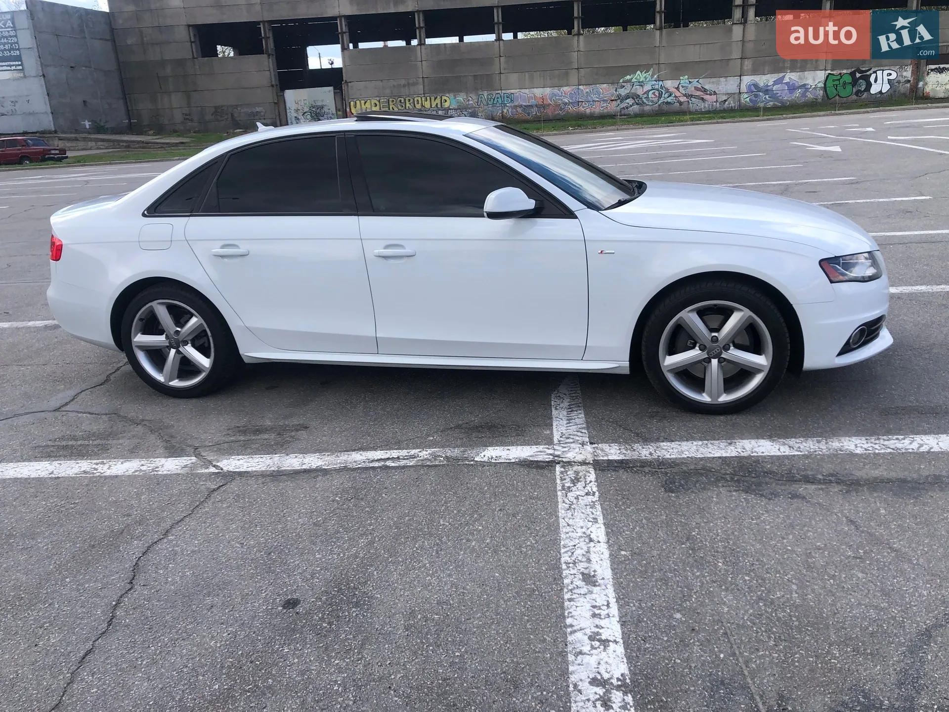 2012 Audi A4 - мініатюра 5