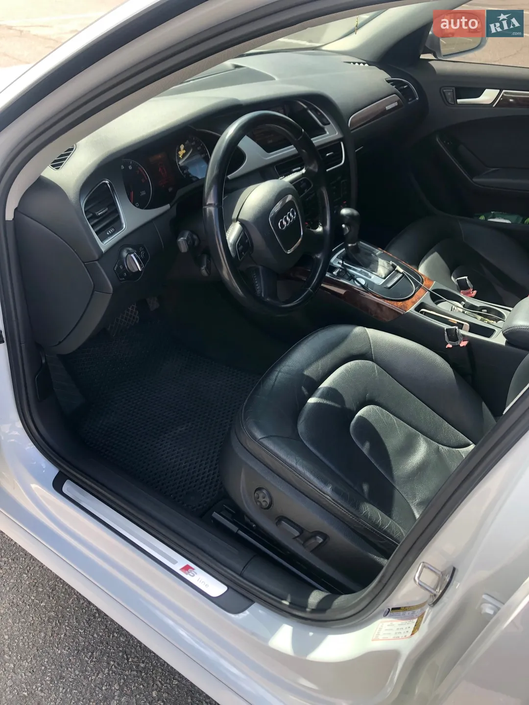 2012 Audi A4 - мініатюра 11
