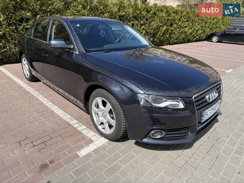 Audi A4 2011