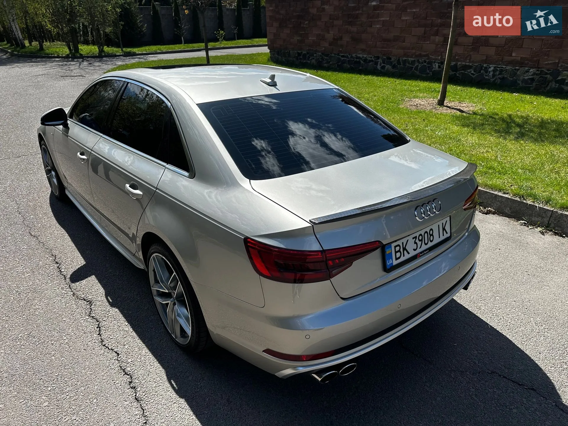 2016 Audi A4 - мініатюра 12