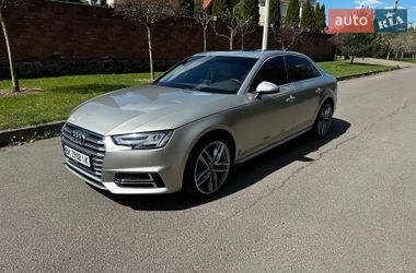 Седан Audi A4 2016 в Рівному