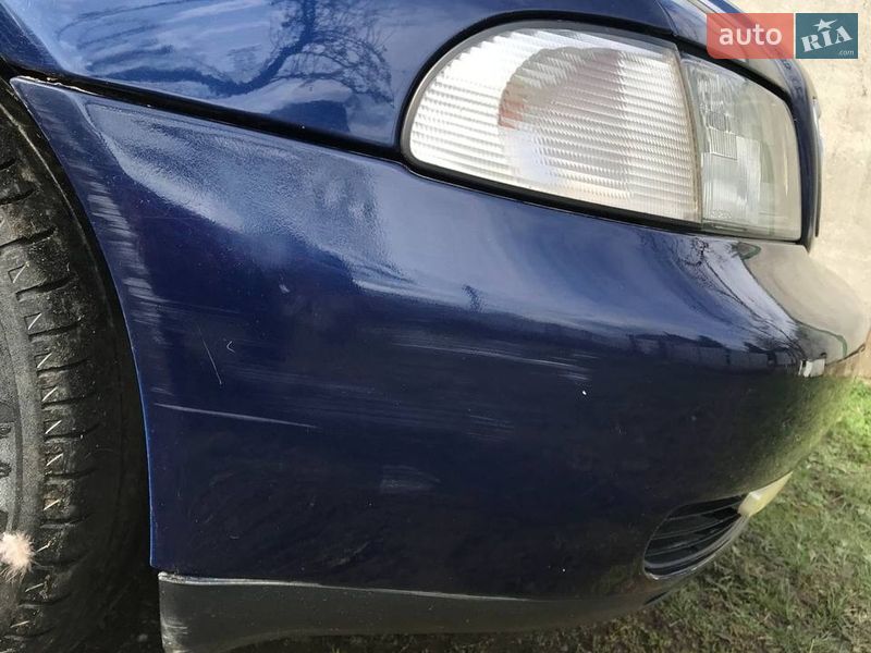 Седан Audi A4 1998 в Лесном Хлебичине