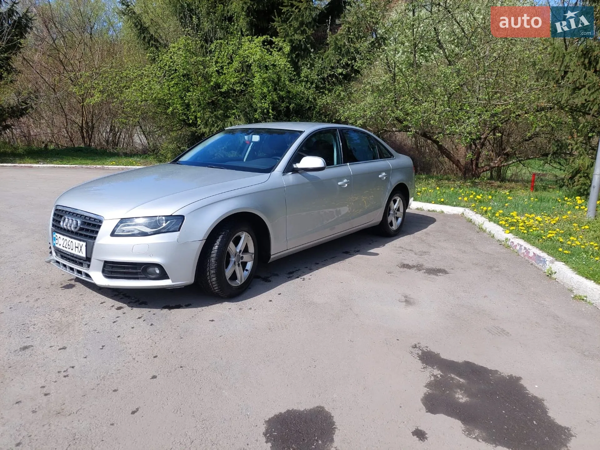 2010 Audi A4 - мініатюра 3