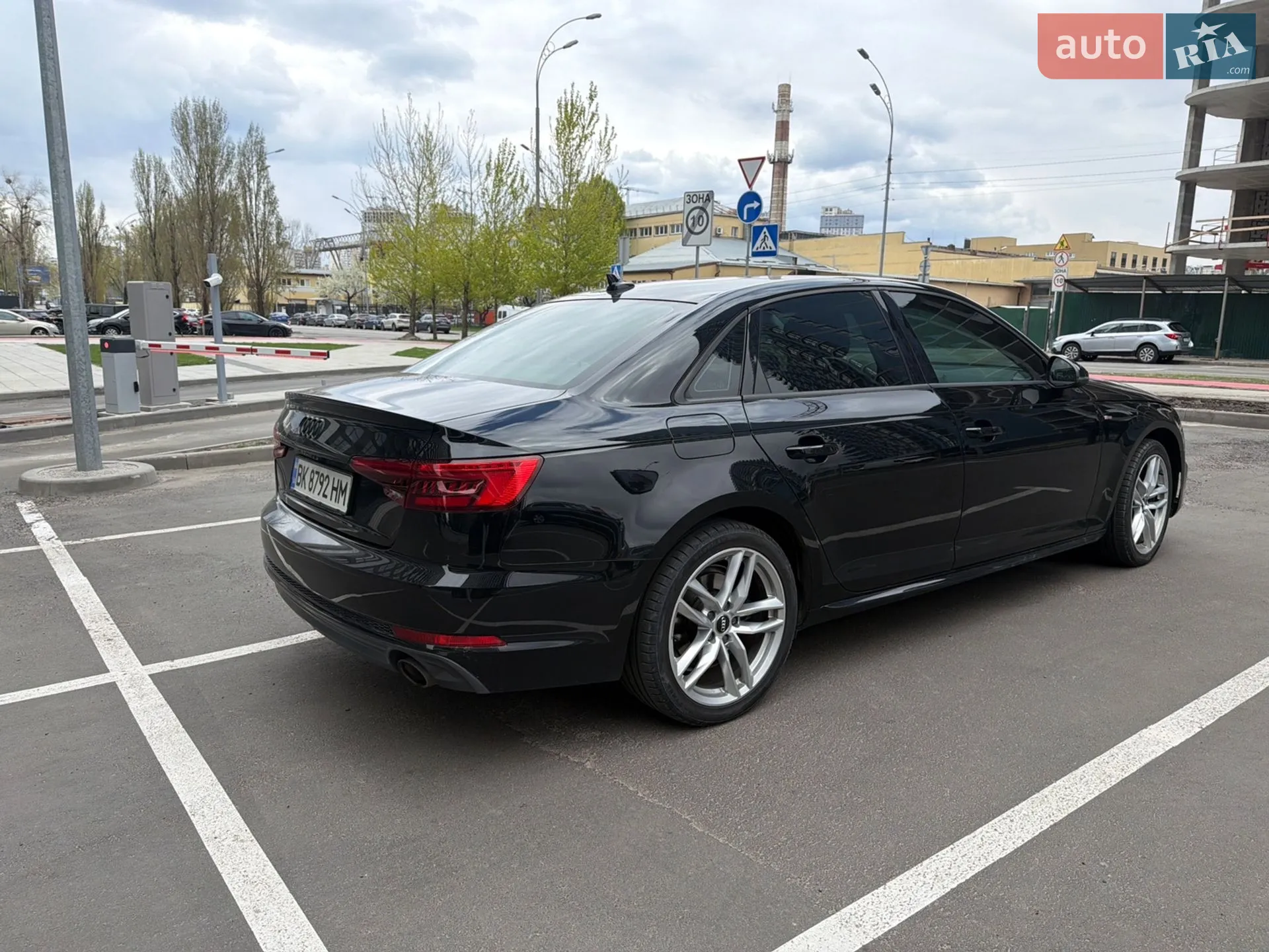 2016 Audi A4 - мініатюра 4