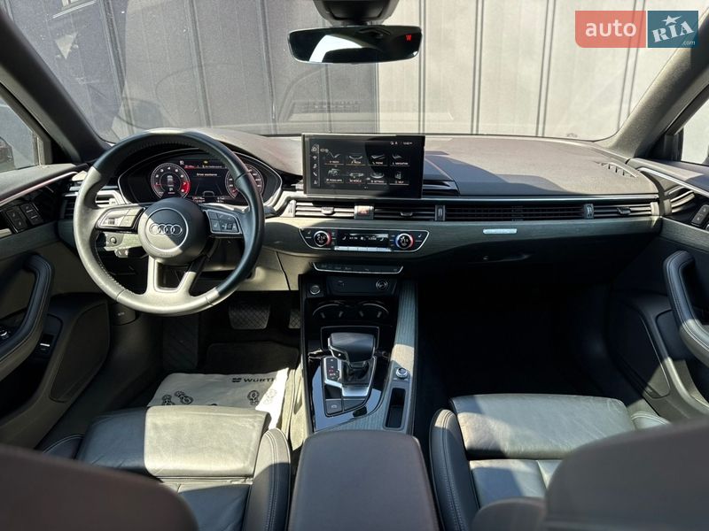 Седан Audi A4 2020 в Луцьку