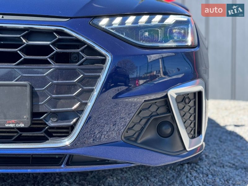 Седан Audi A4 2020 в Луцьку