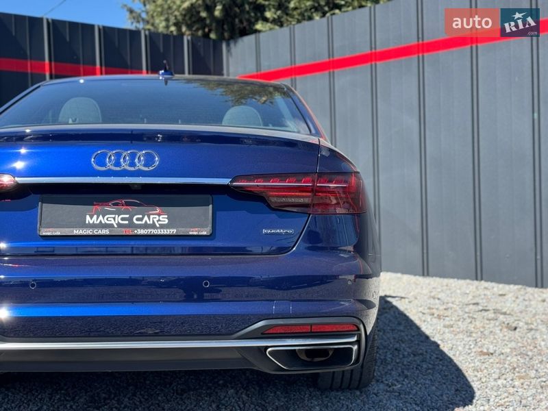 Седан Audi A4 2020 в Луцьку
