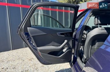 Седан Audi A4 2020 в Луцьку