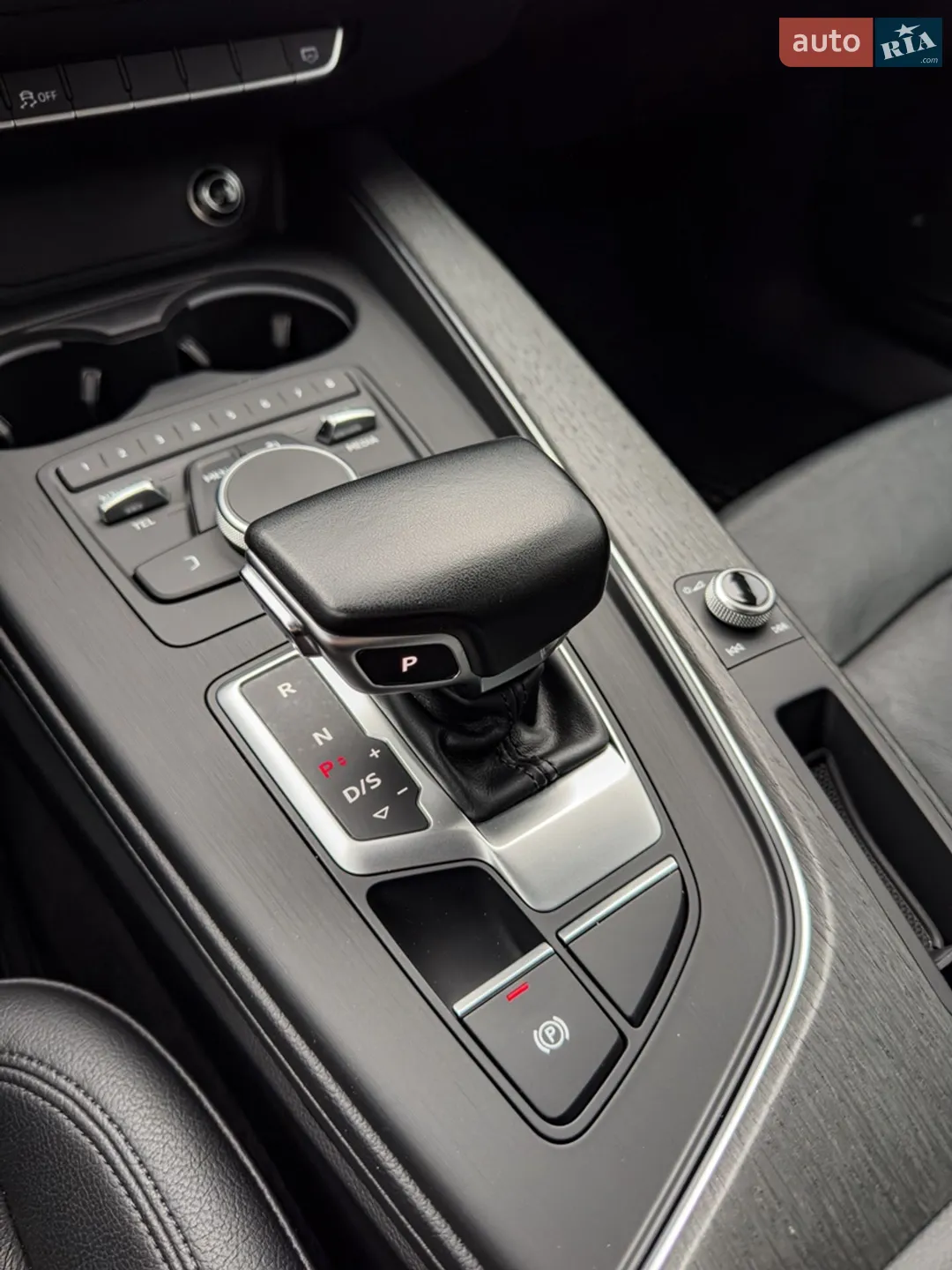 2017 Audi A4 - мініатюра 18