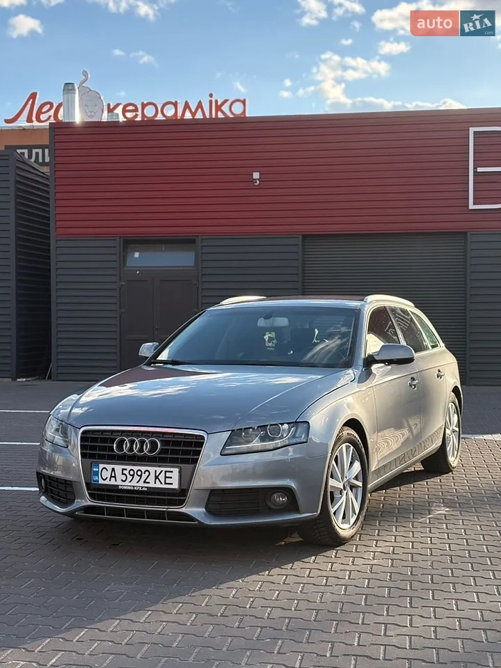 2010 Audi A4 - мініатюра 15