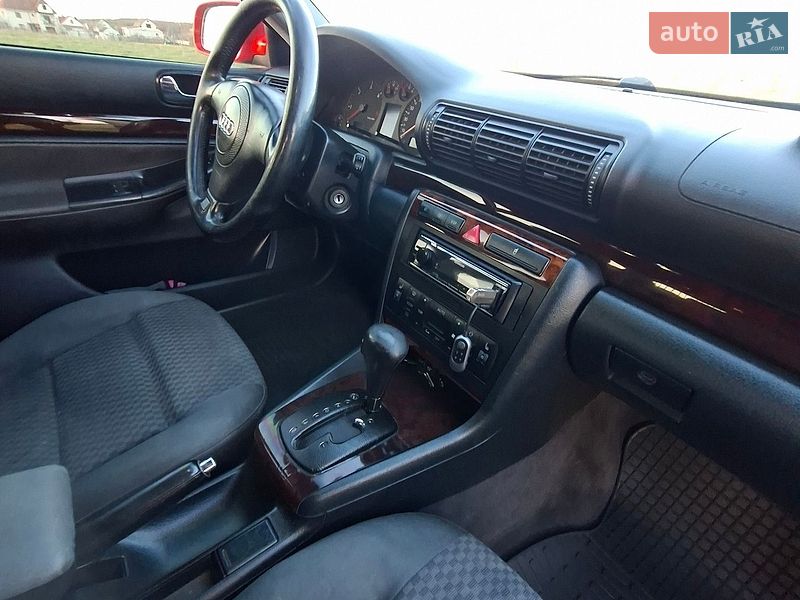 Универсал Audi A4 2001 в Гайсине