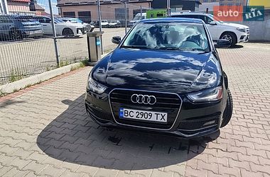 Седан Audi A4 2015 в Сокале