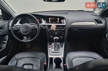 Седан Audi A4 2015 в Сокале