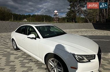 Седан Audi A4 2017 в Львове