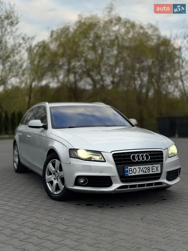 2010 Audi A4 - мініатюра 26