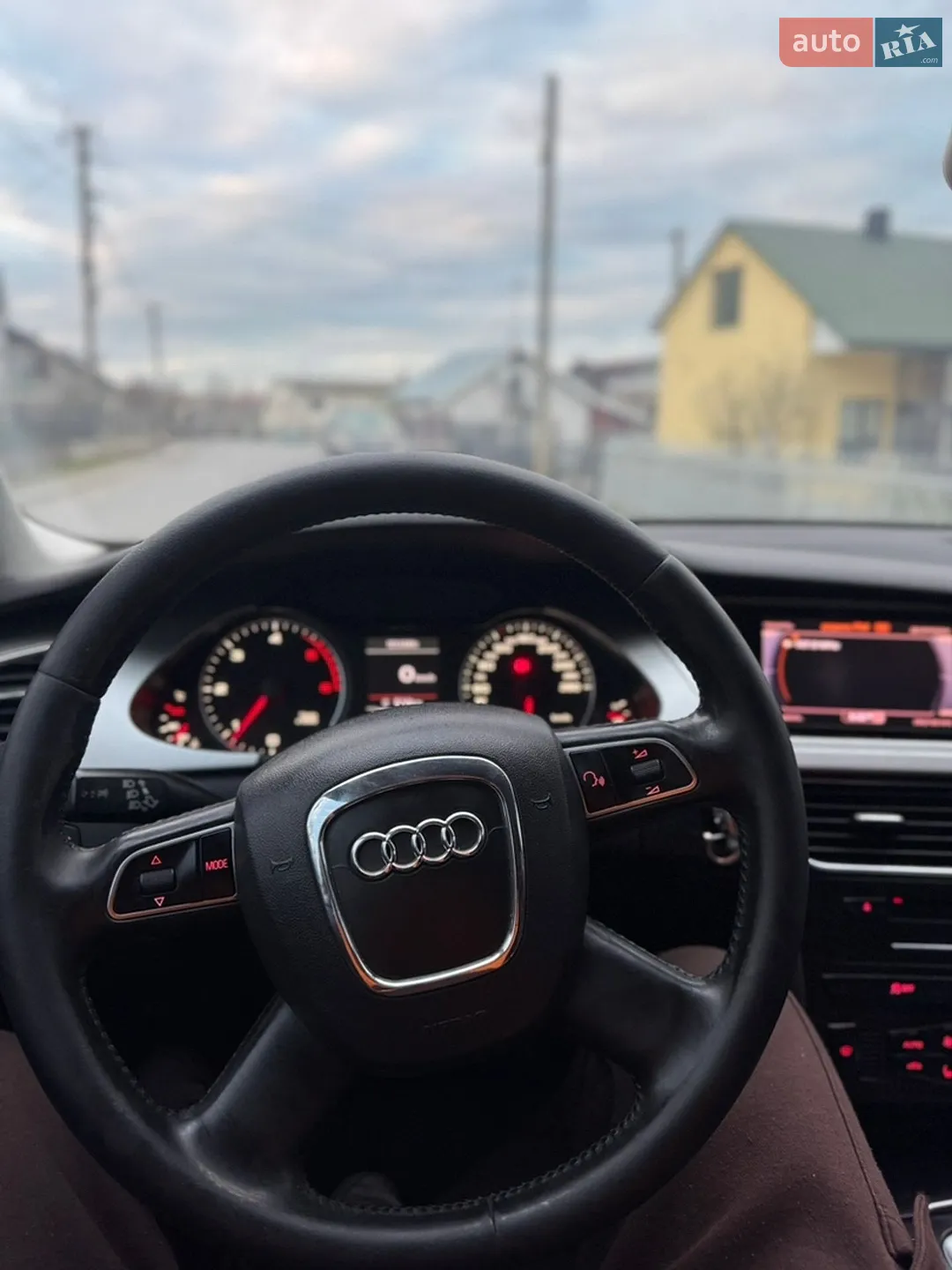 2011 Audi A4 - мініатюра 19