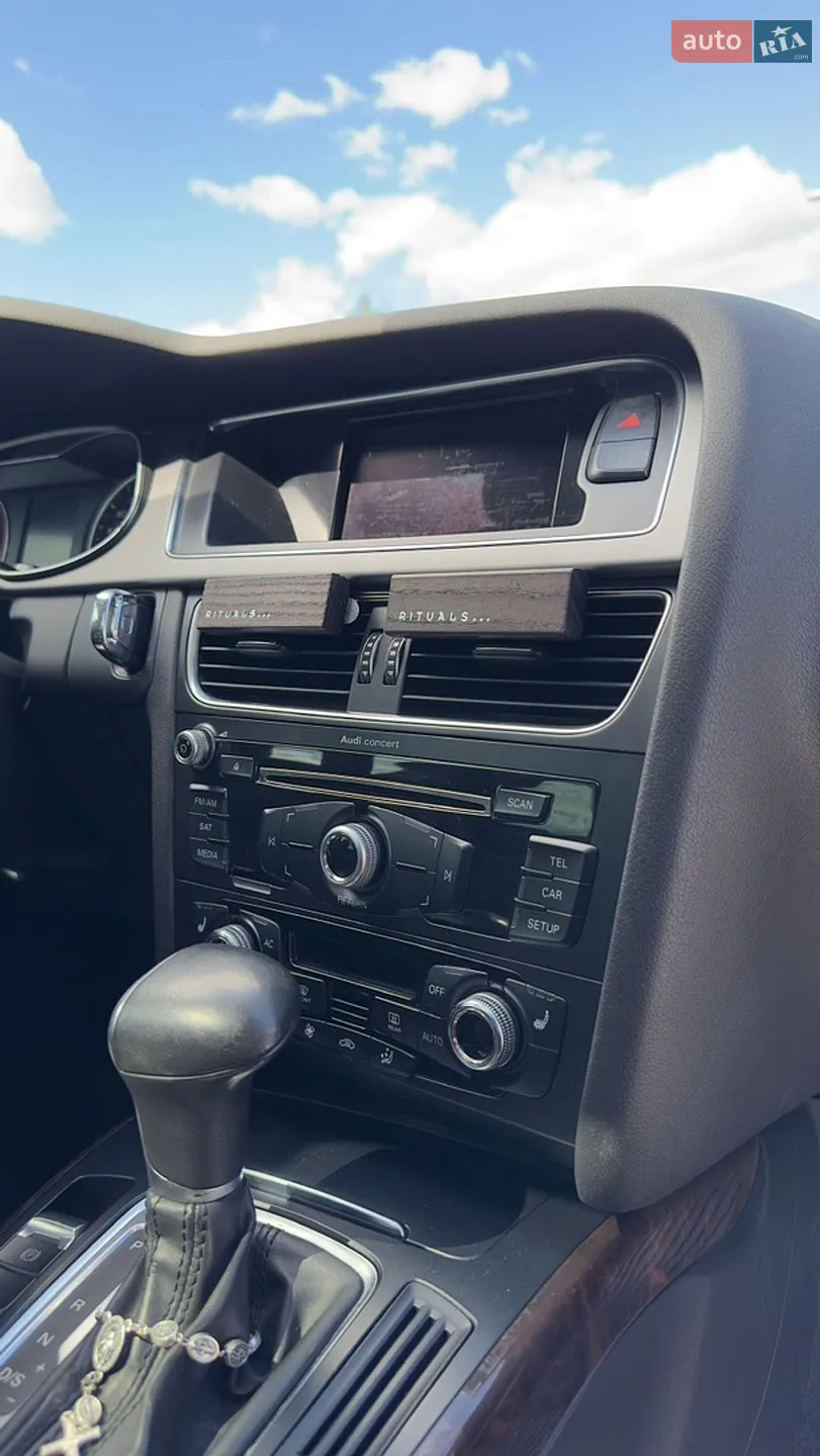 2012 Audi A4 - мініатюра 31