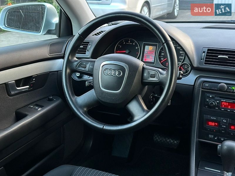 Универсал Audi A4 2005 в Сарнах