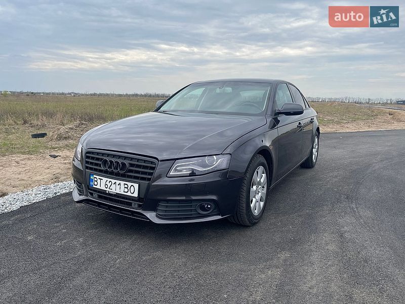 Audi A4 2011