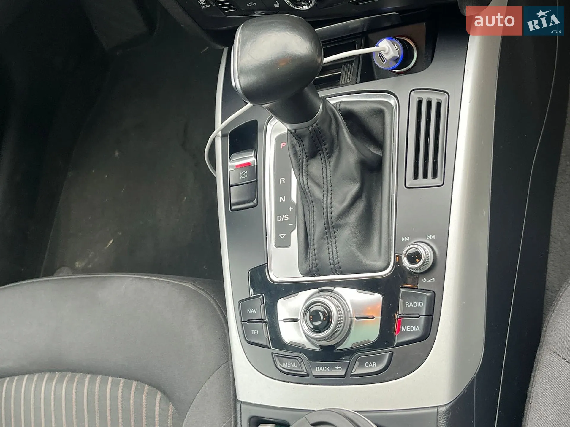 2015 Audi A4 - мініатюра 19